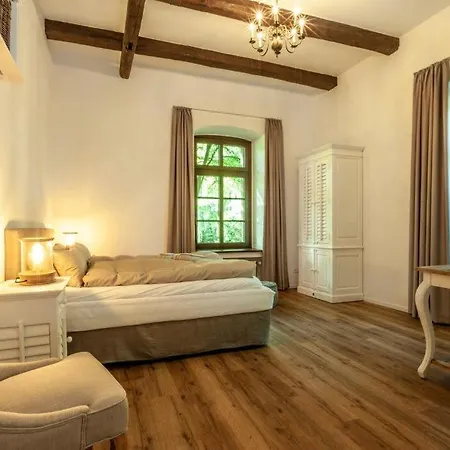 Jagdschloss Habichtswald *