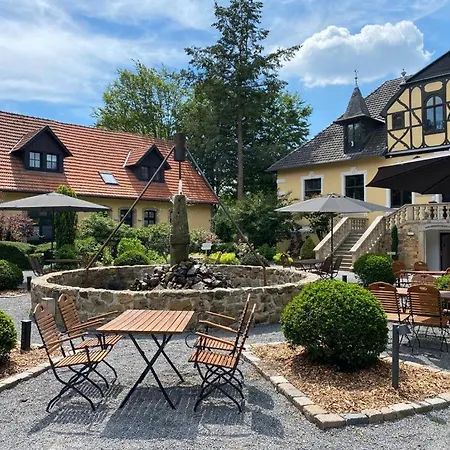 מלון Jagdschloss Habichtswald