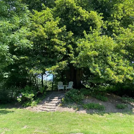 Jagdschloss Habichtswald * טקלנבורג