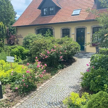 מלון Jagdschloss Habichtswald