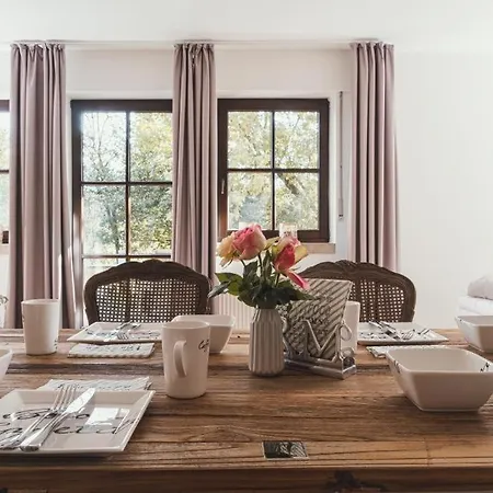 Jagdschloss Habichtswald טקלנבורג