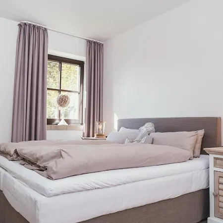 Jagdschloss Habichtswald טקלנבורג