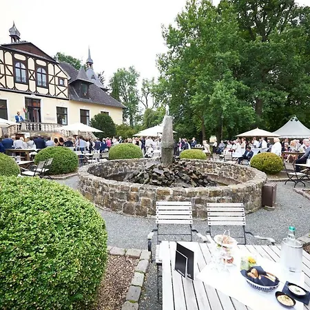 מלון Jagdschloss Habichtswald