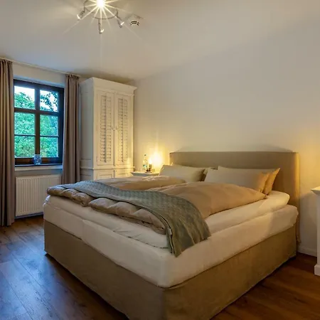 Jagdschloss Habichtswald מלון *