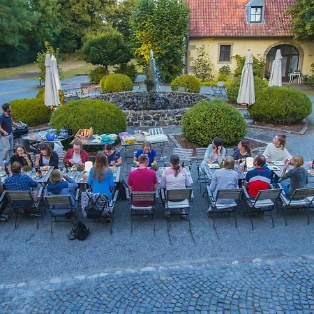 מלון Jagdschloss Habichtswald *