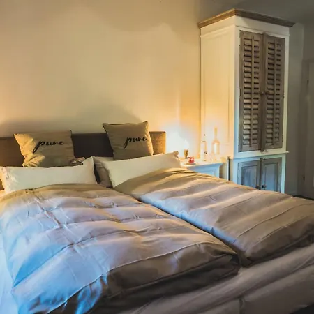 מלון Jagdschloss Habichtswald