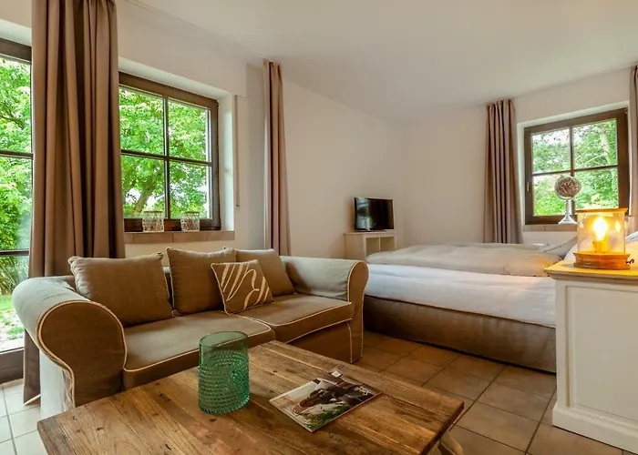 Jagdschloss Habichtswald * Tecklenburg